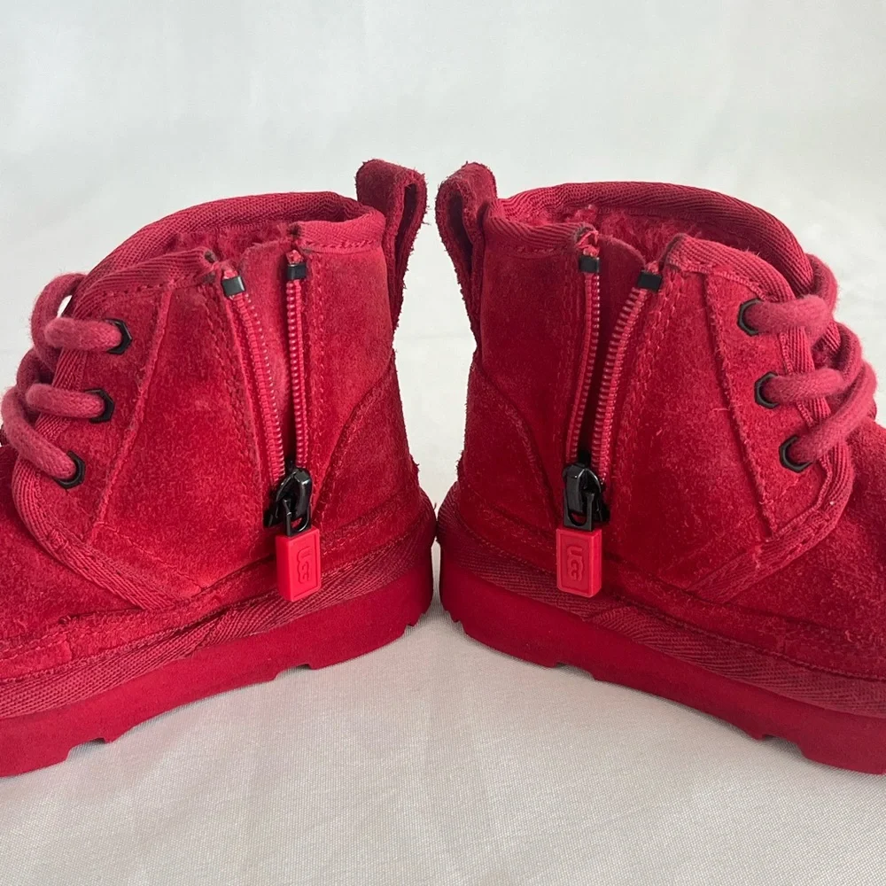 UGG Neumel Red Suede Chukka Boots Toddler 6 Unisex 1017320T